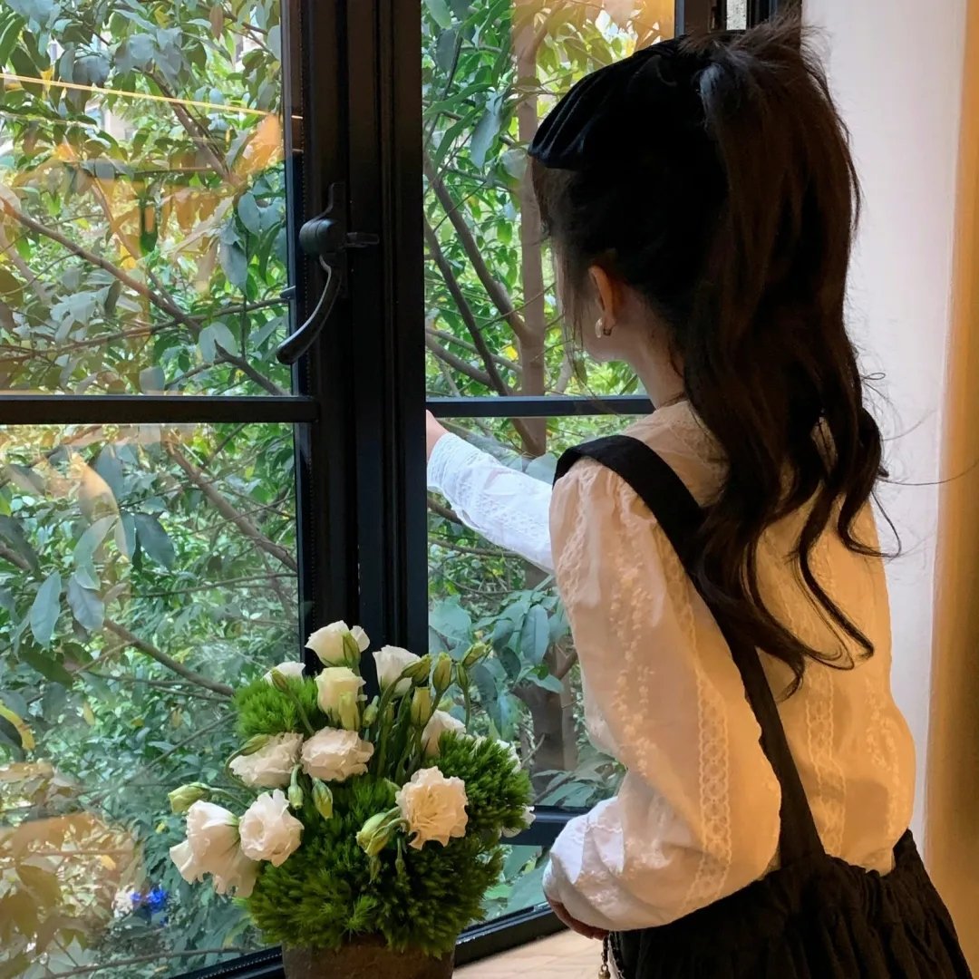 绣间藏春 在线观看